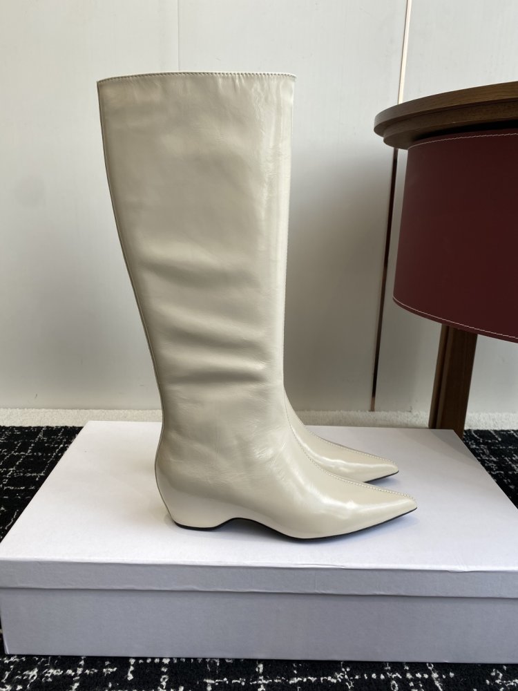 Сапоги женские