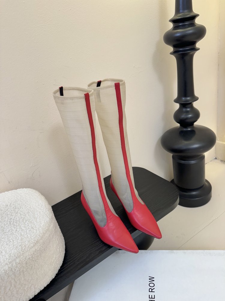 Сапоги женские