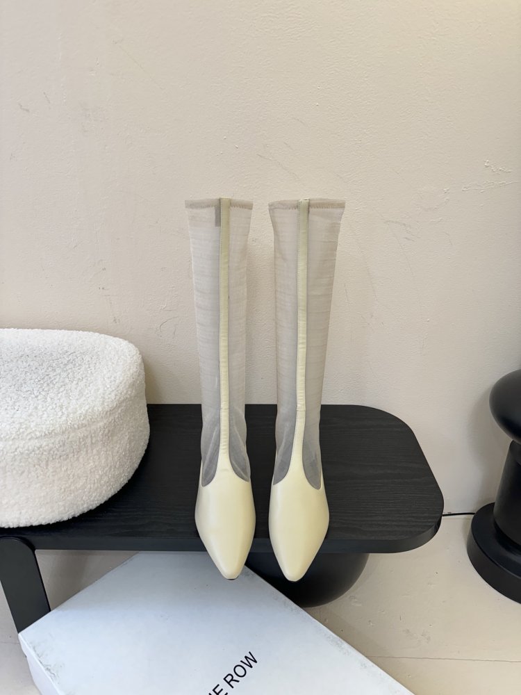 Сапоги женские