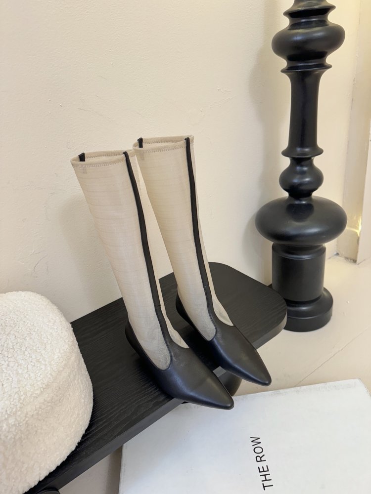 Сапоги женские