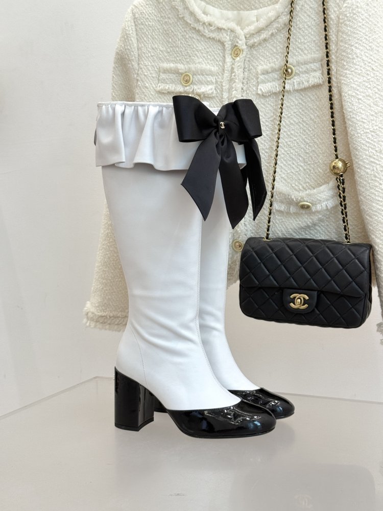 Сапоги женские