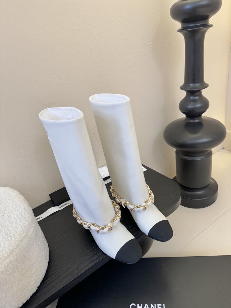 Сапоги женские