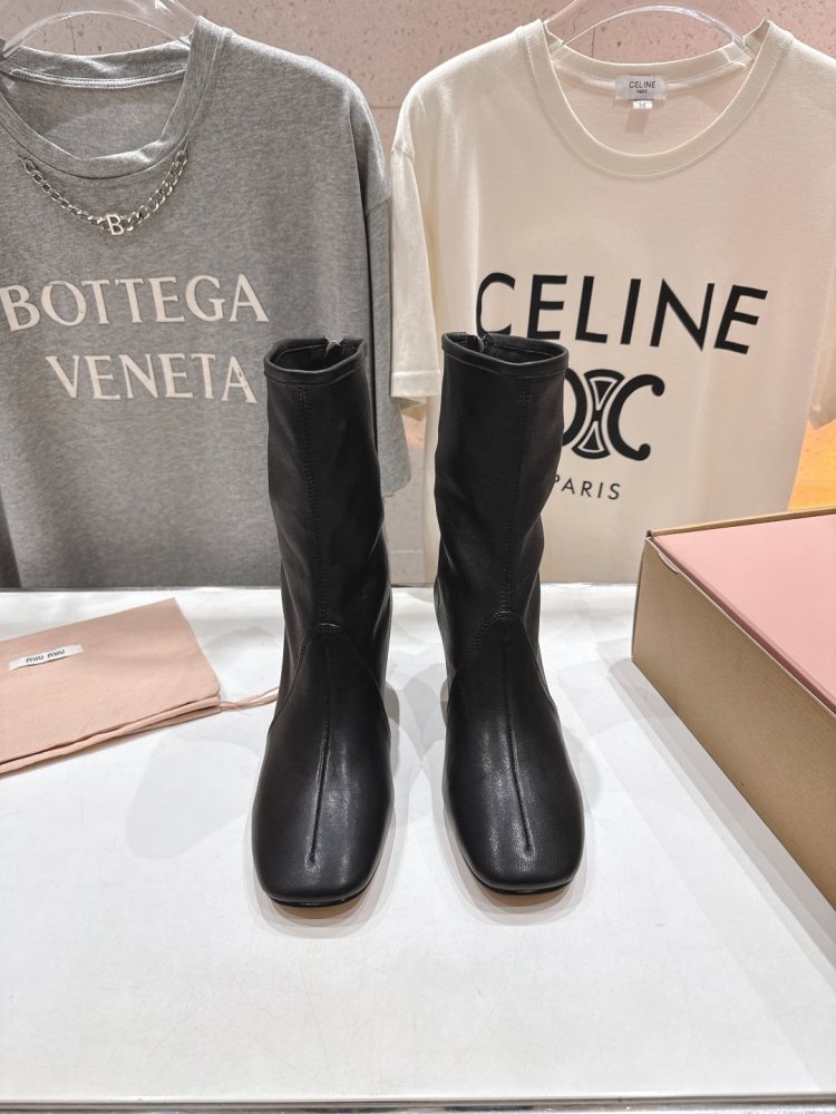 Сапоги женские