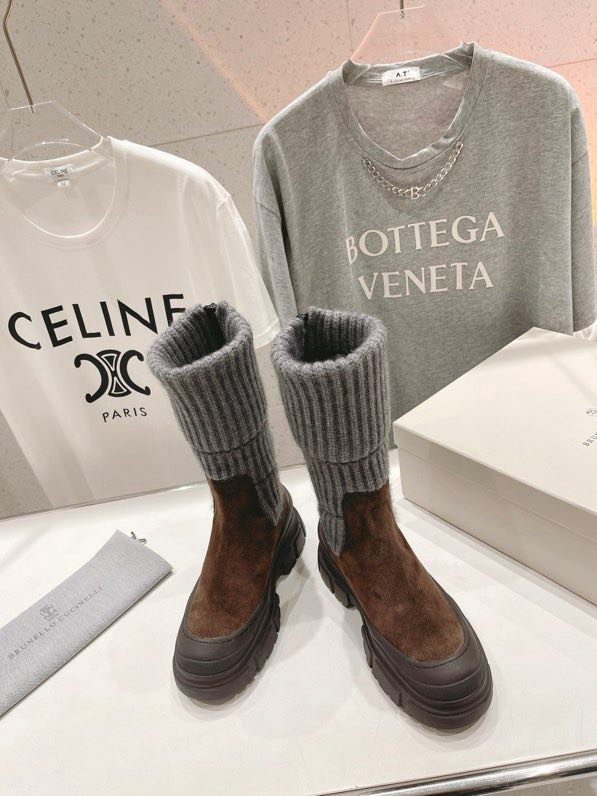 Сапоги женские