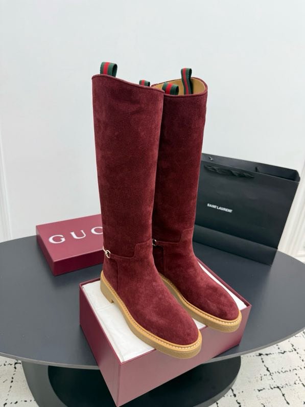 Сапоги женские