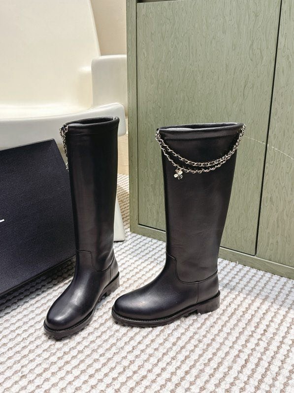 Сапоги женские