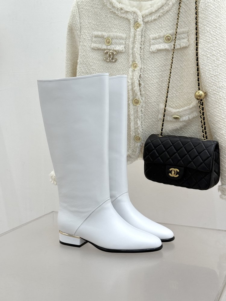 Сапоги женские