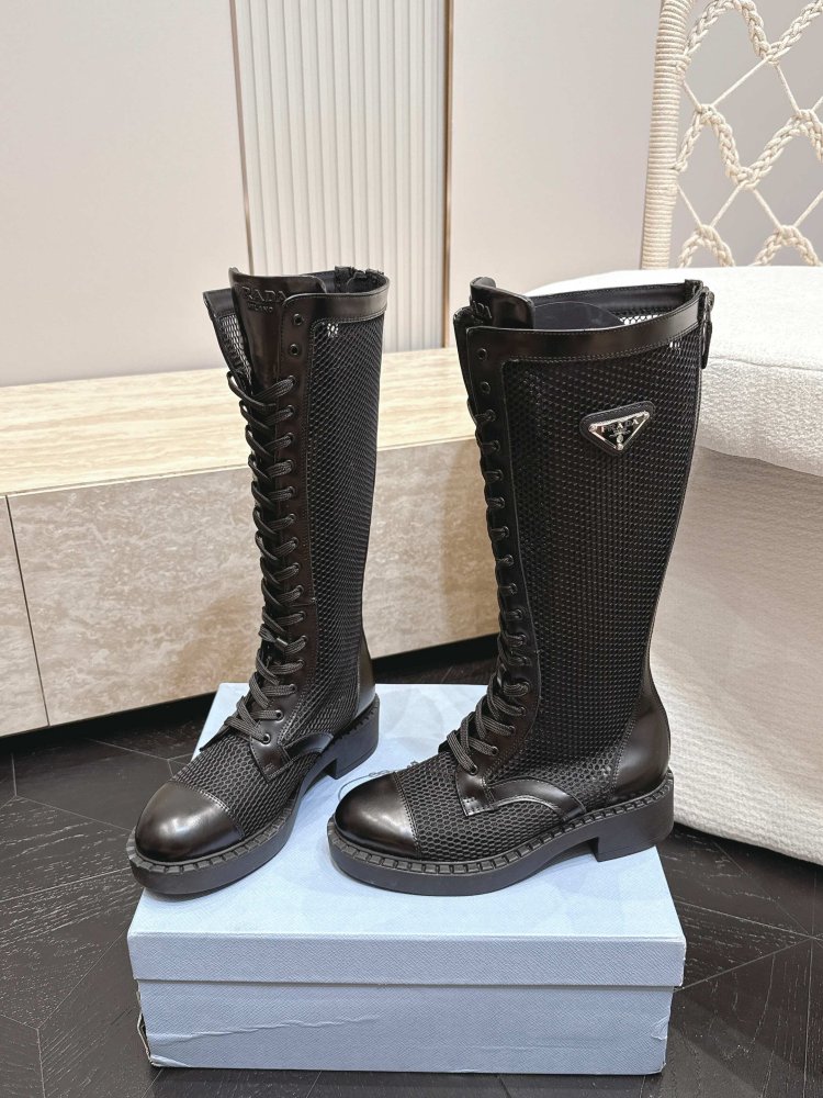 Сапоги женские