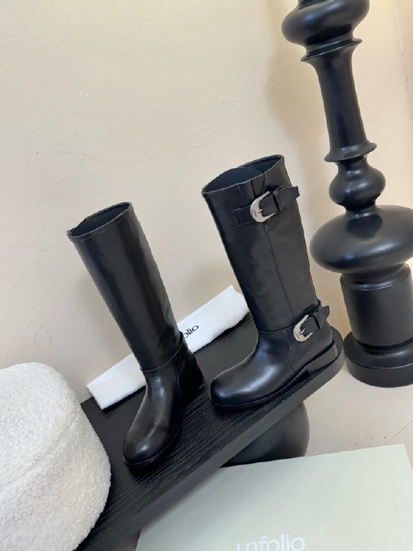 Boots women's фото 2