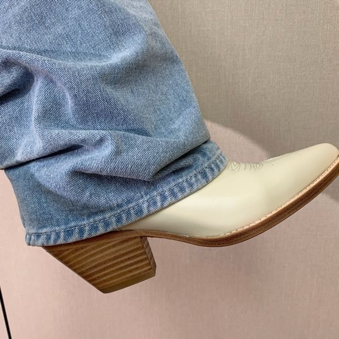 Boots women's фото 2