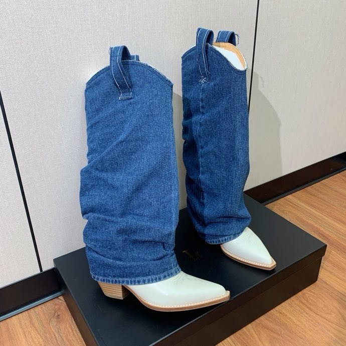 Сапоги женские фото 2