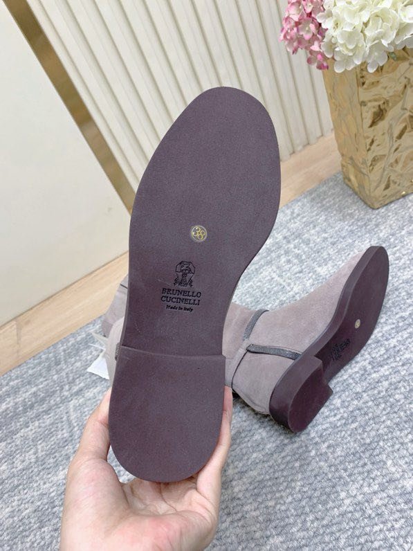 Сапоги женские фото 2