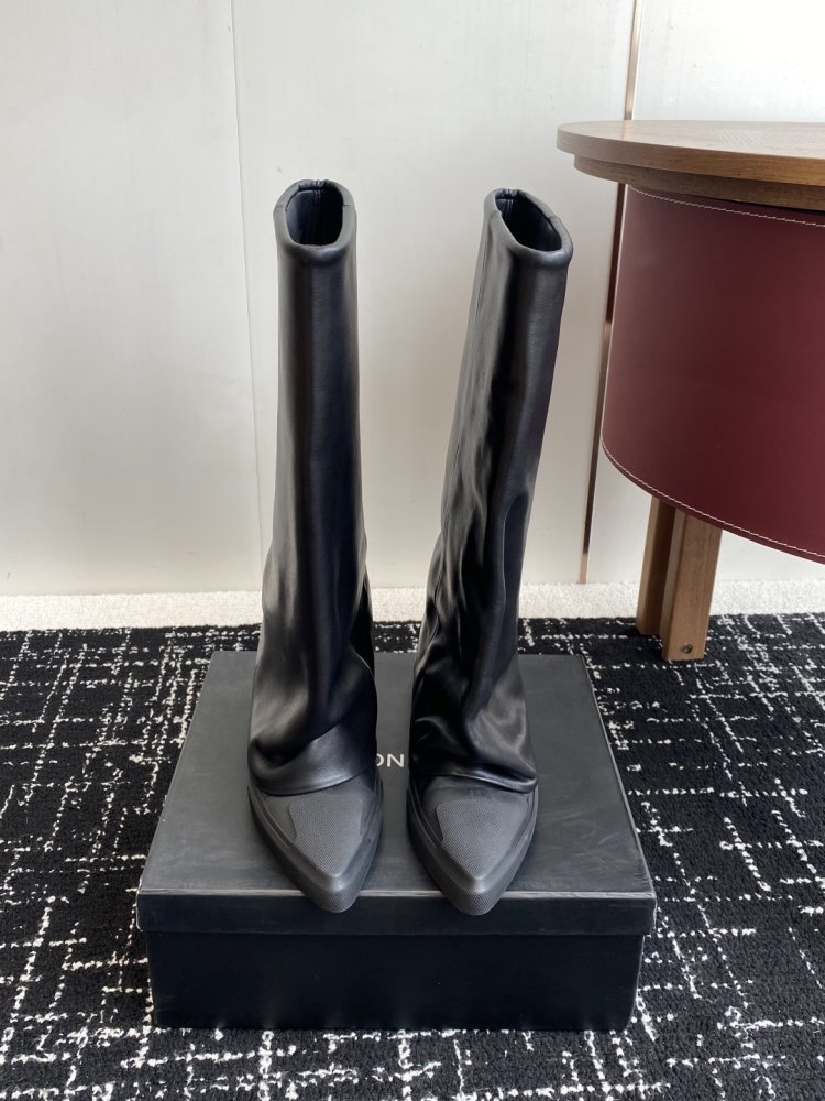 Boots women's фото 2