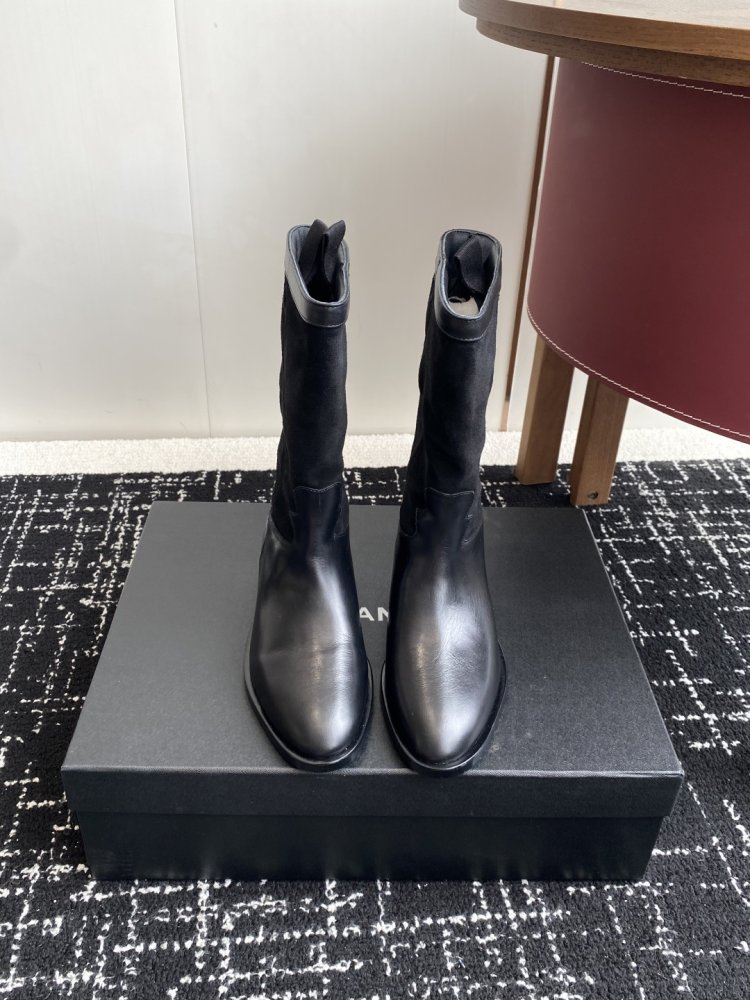 Boots women's фото 2