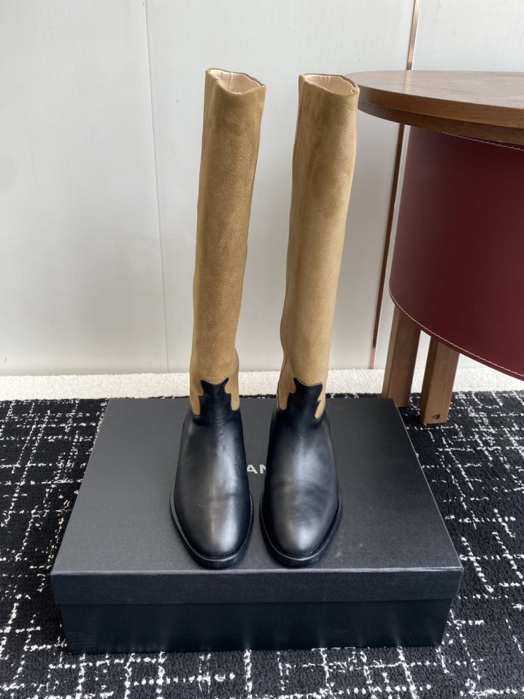 Сапоги женские фото 2