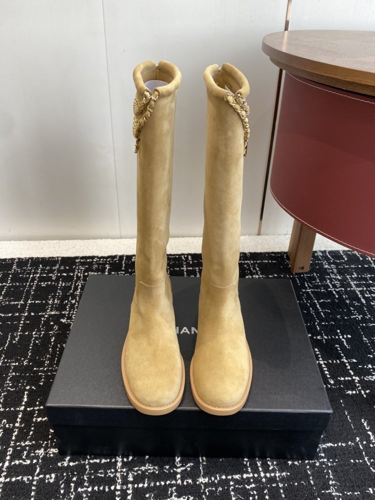 Boots women's фото 2