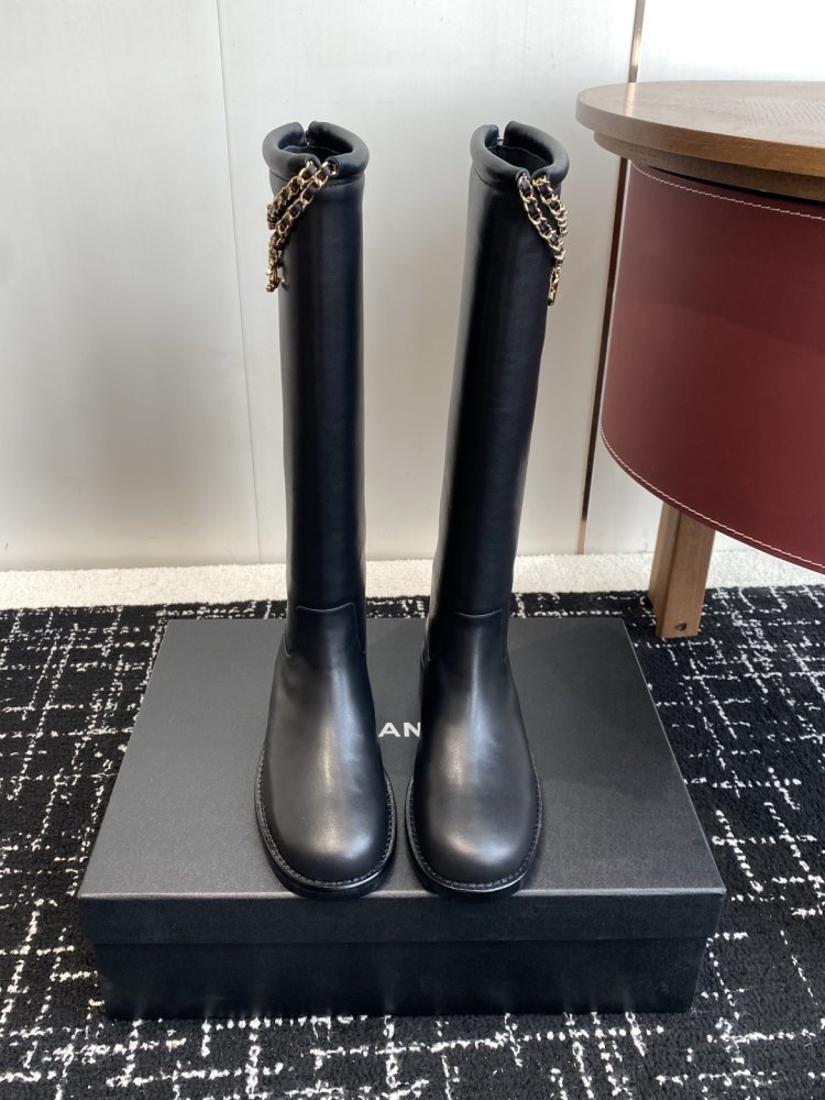 Boots women's фото 2