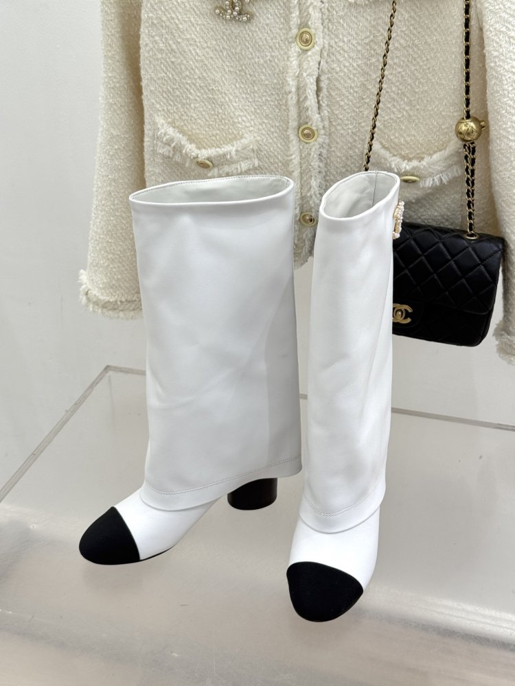 Boots women's фото 2