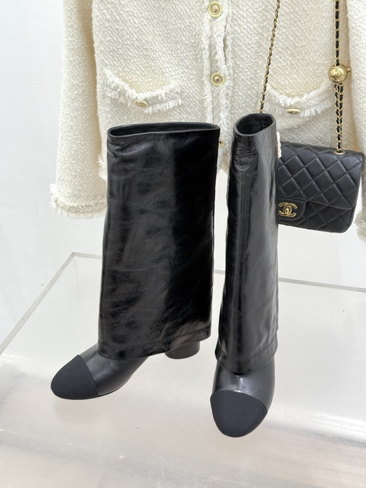 Чоботи жіночі фото 2