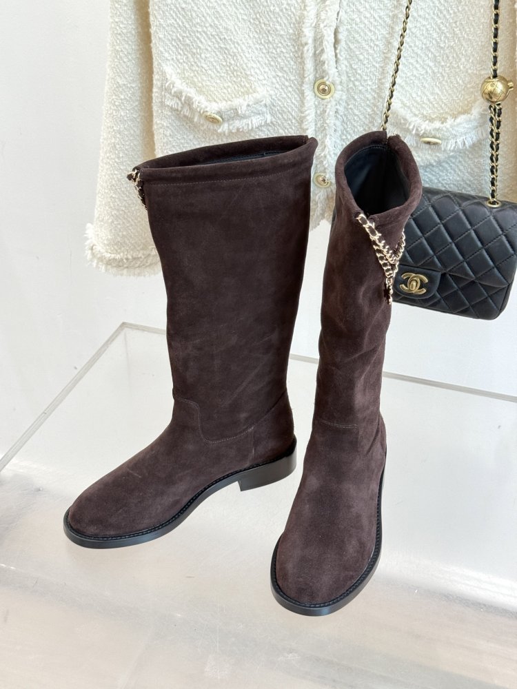 Чоботи жіночі фото 2