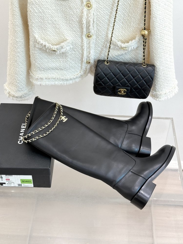 Чоботи жіночі фото 2