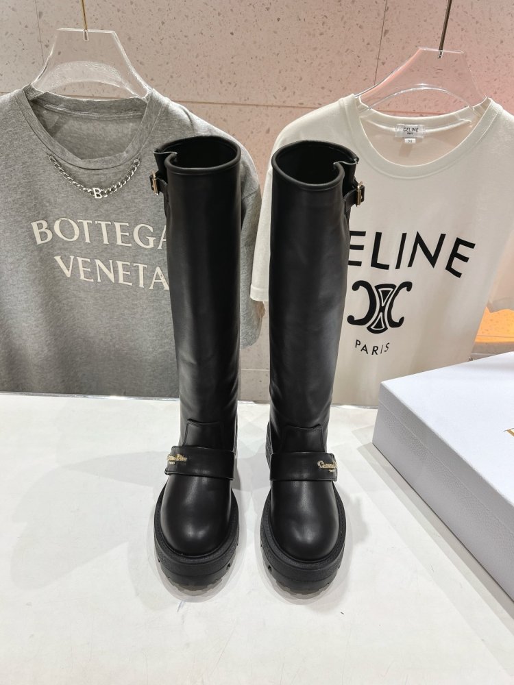 Boots women's фото 2