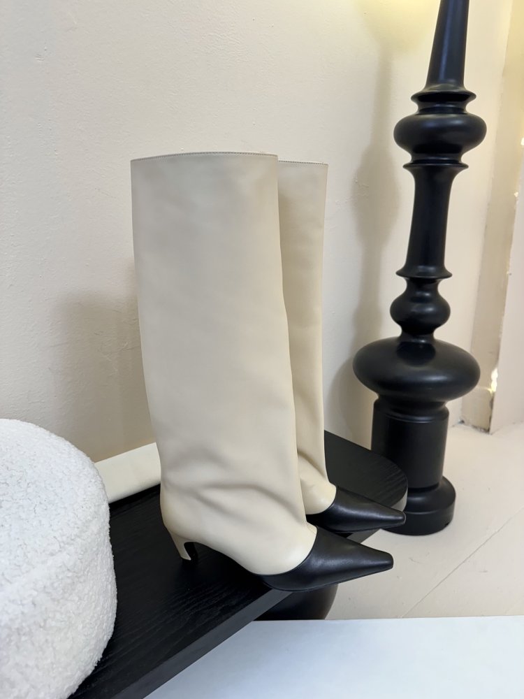 Чоботи жіночі фото 2