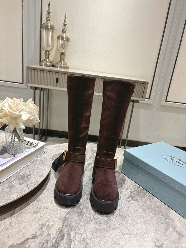 Чоботи жіночі фото 2