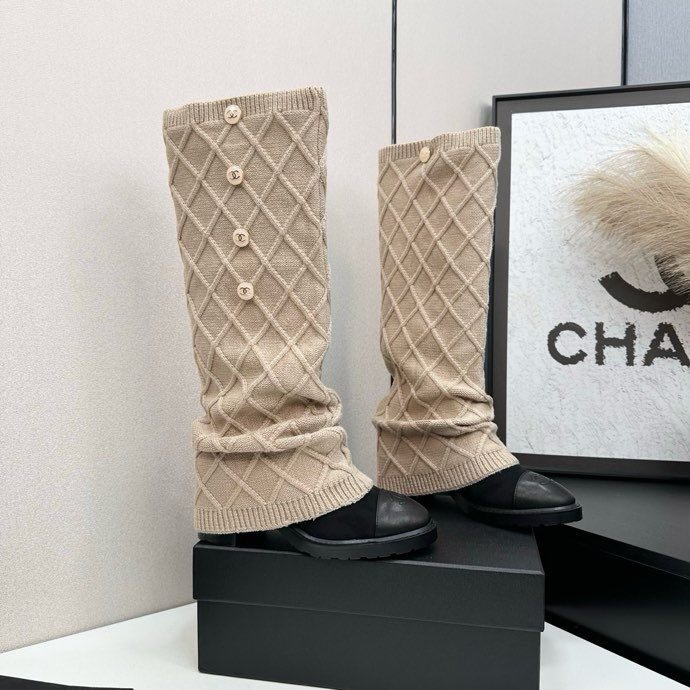 Сапоги женские фото 2