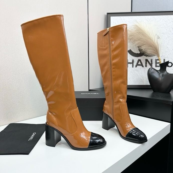 Сапоги женские фото 2