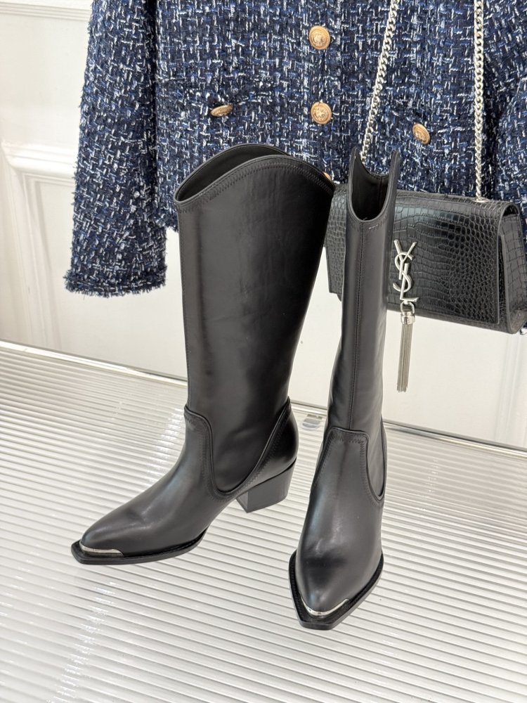 Чоботи жіночі фото 2