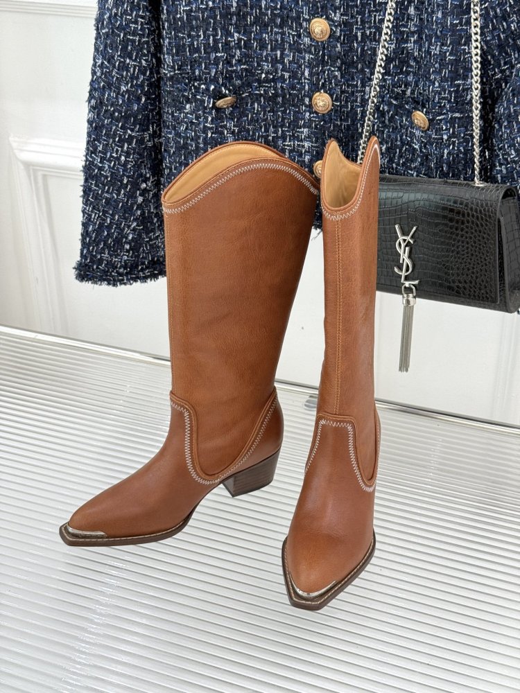 Чоботи жіночі фото 2