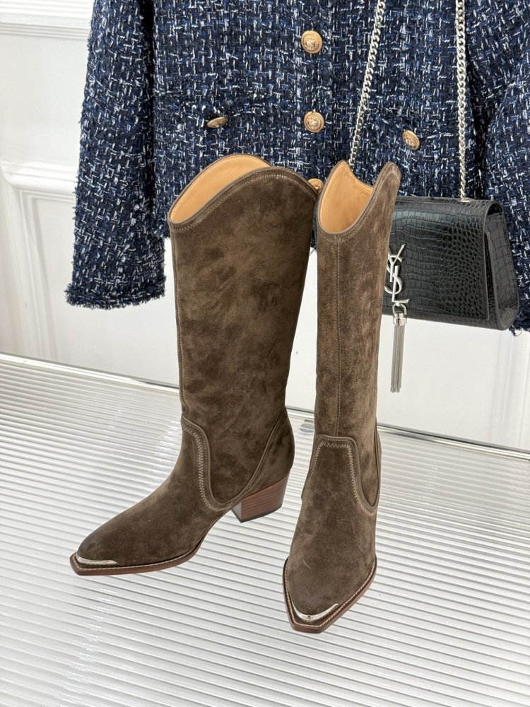 Чоботи жіночі фото 2