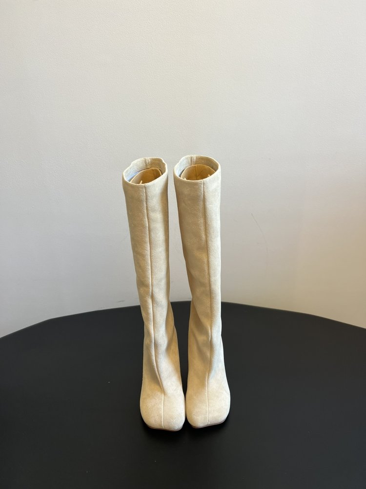 Чоботи жіночі фото 2