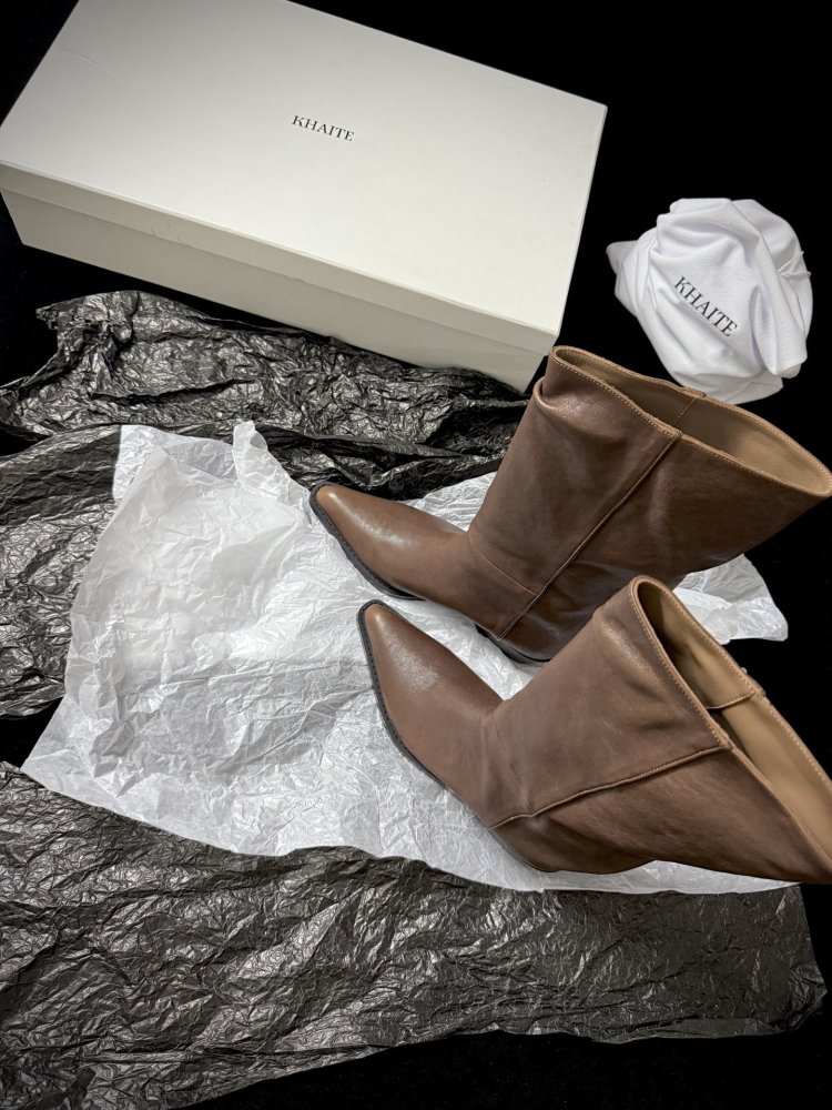 Сапоги женские фото 2