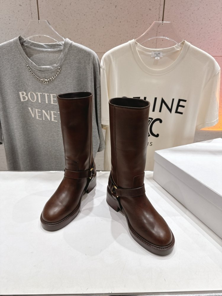 Boots women's фото 2