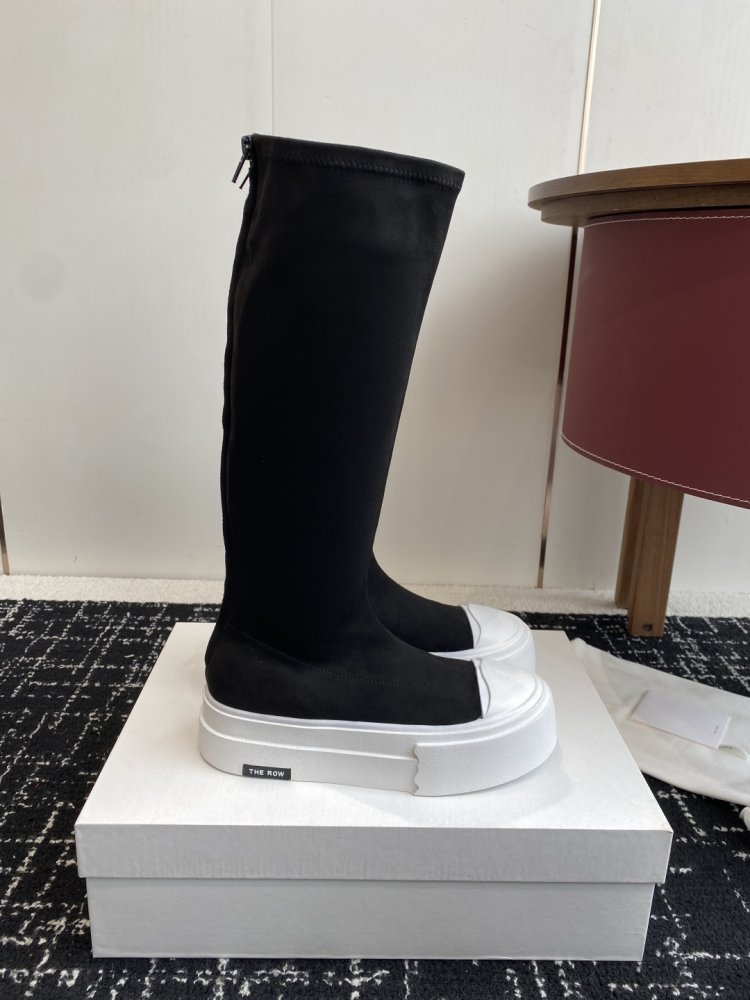 Сапоги женские фото 2