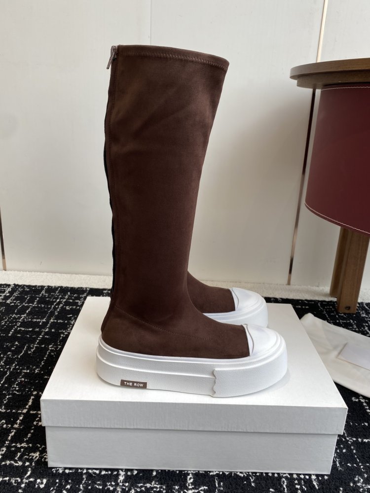 Сапоги женские фото 2