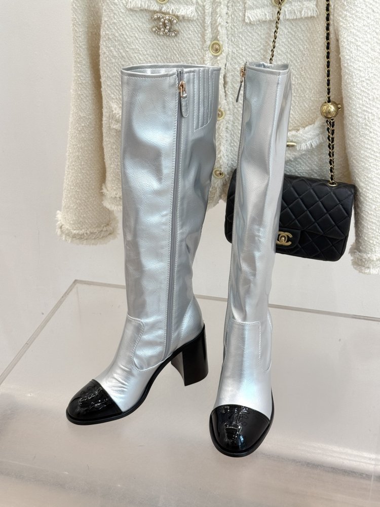 Сапоги женские фото 2