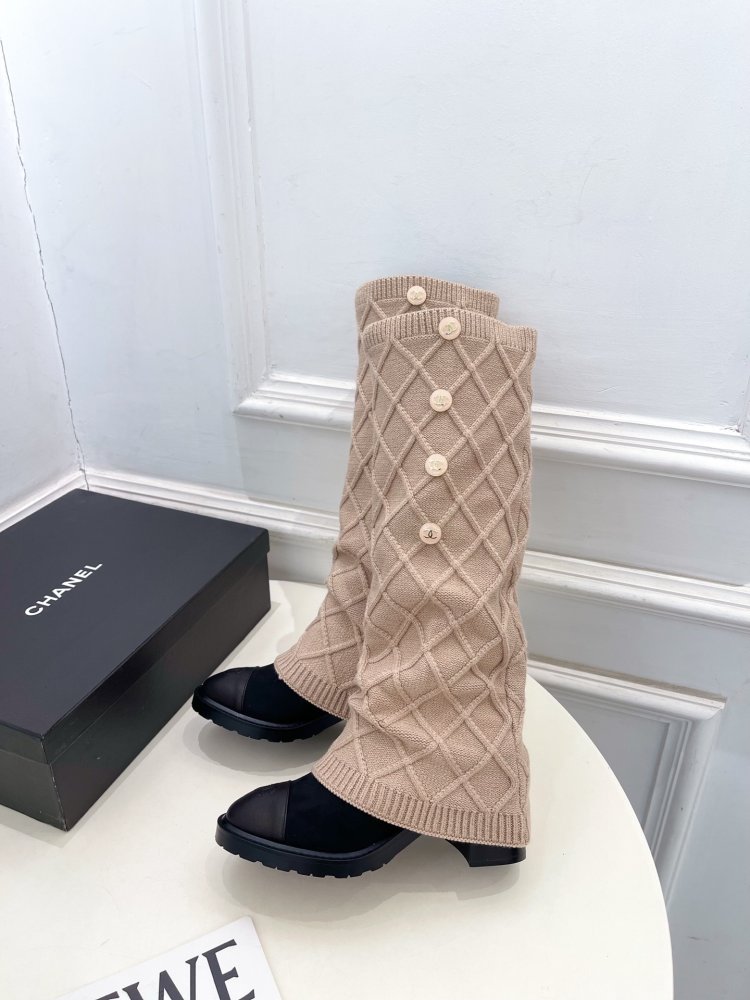 Сапоги женские фото 2