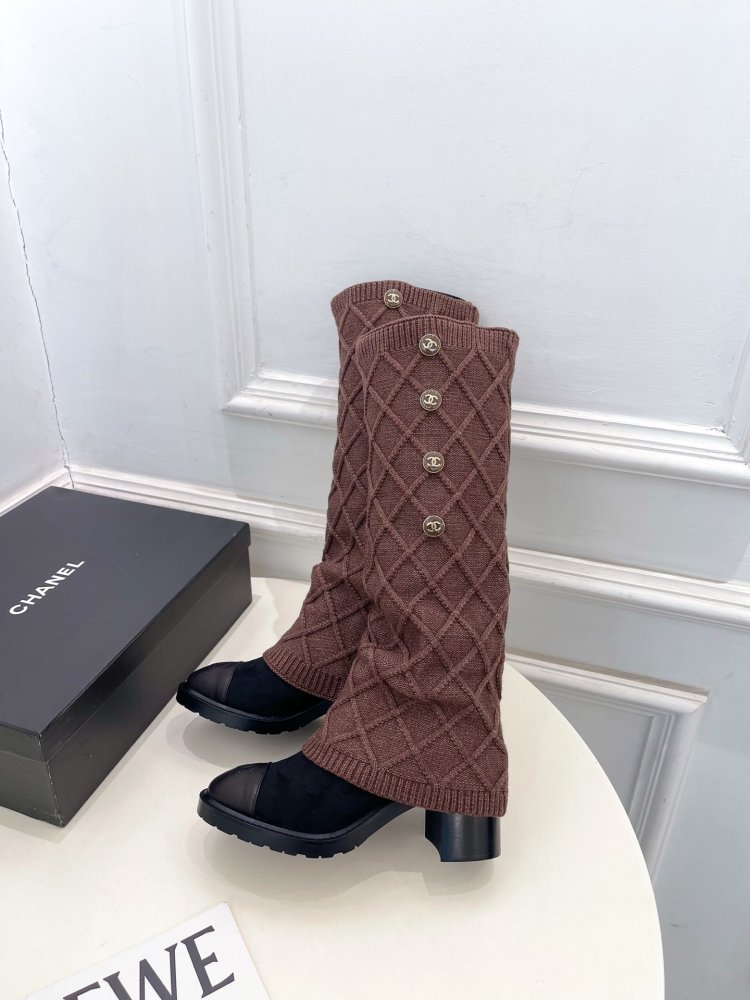 Сапоги женские фото 2