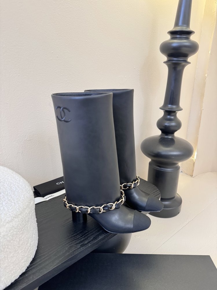 Boots women's фото 2