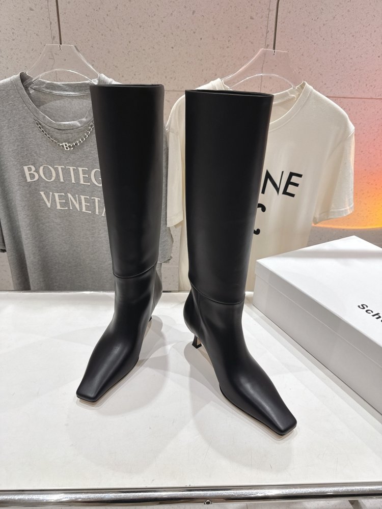 Boots women's фото 2