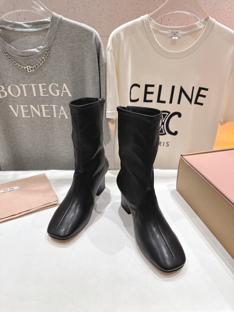 Сапоги женские фото 2