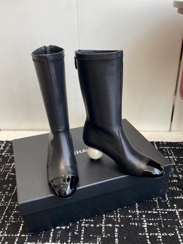 Сапоги женские фото 2