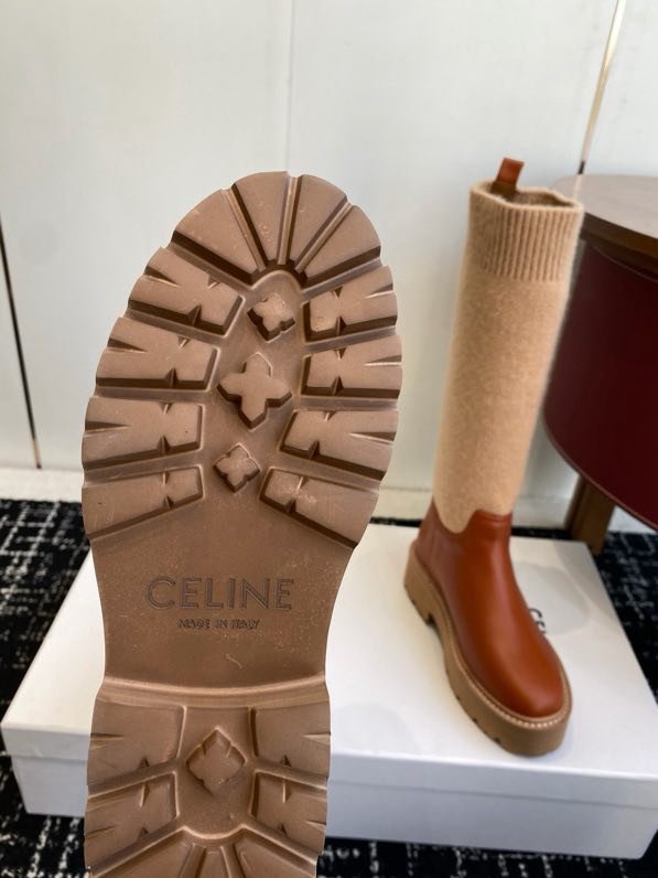 Чоботи жіночі фото 2