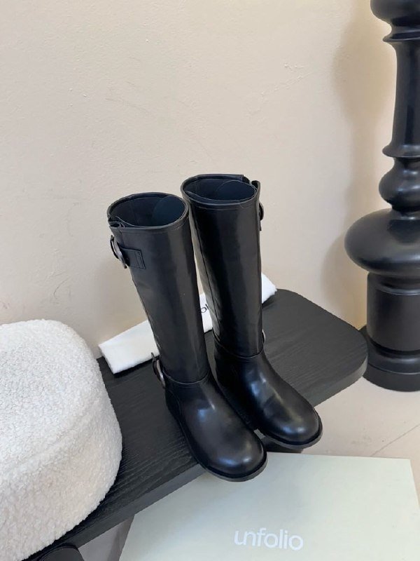 Boots women's фото 3