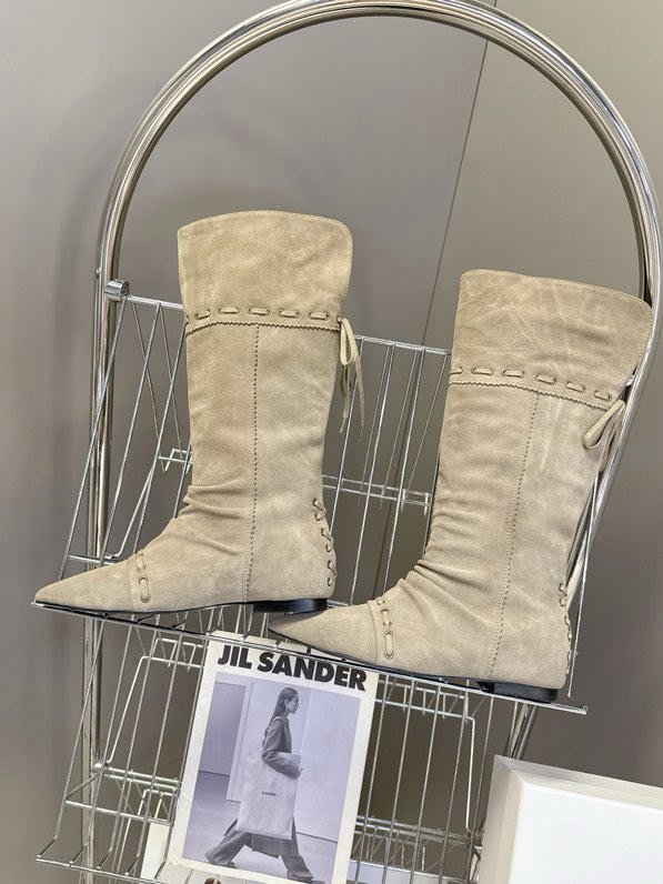 Сапоги женские фото 3