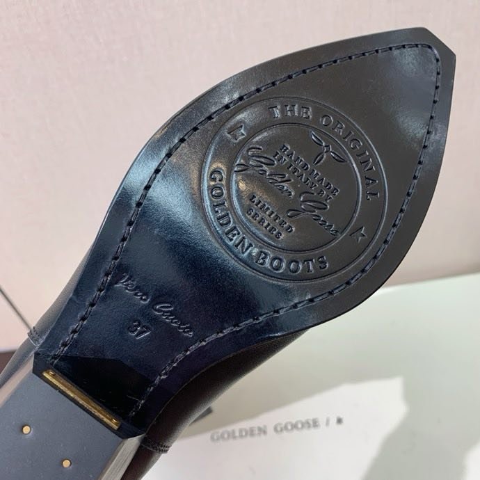 Сапоги женские фото 3