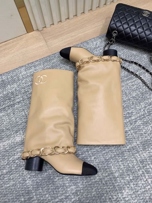 Сапоги женские фото 3